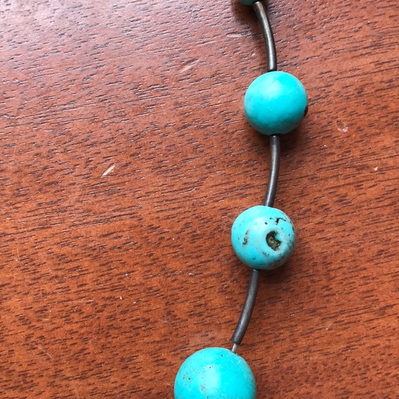 Turquoise stone necklace - Picture 5 of 5